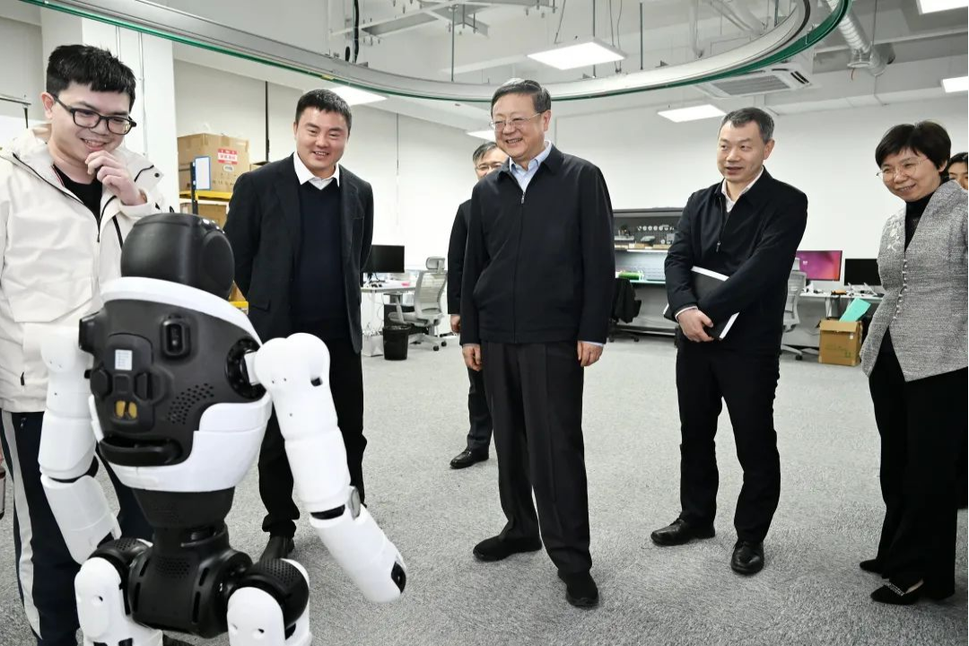 上海市委书记陈吉宁专题调研乐天使机器人